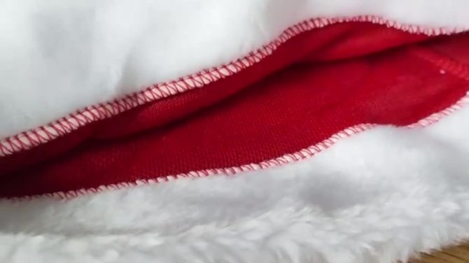 Fluffy Red Santa Hats Set with Plush Brim and Liner for Adults Men Women Kids - Christmas, New Year Party Supplies & Gifts